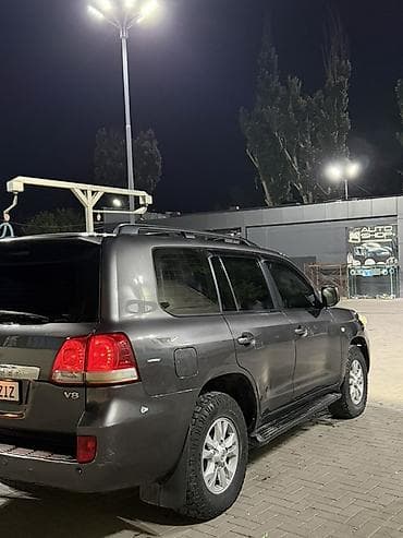 Toyota Land Cruiser: 2008 г., 4.5 л, Автомат, Дизель, Внедорожник — 6