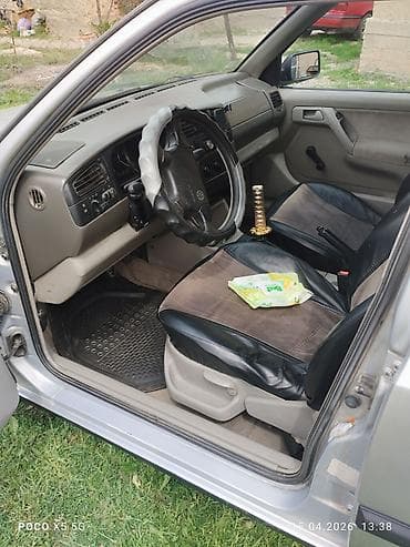 поддон гольф: Volkswagen Golf: 1993 г., 1.8 л, Ручные, Бензин, Хэтчбэк — 7
