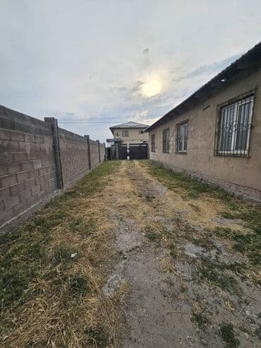куплю дом в бишкеке ак орго: Дом, 140 м², 4 комнаты, Собственник, Косметический ремонт — 9