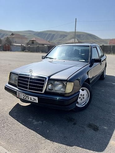 бак на мерседес 124: Mercedes-Benz W124: 1989 г., Седан — 3