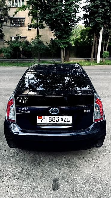 gc 8: Toyota Prius: 2012 г., 1.8 л, Вариатор, Гибрид, Хэтчбэк — 5