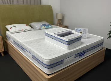 турмалиновый матрас: Матрас в наличии. Наполнитель: Пенополиуретан+Термовойлок Высота: 20 — 1