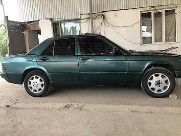 бампер карина е: Mercedes-Benz 190: 1988 г., 2.3 л, Механика, Бензин, Седан — 2