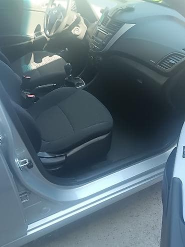 хендай ай 10: Hyundai Accent: 2015 г., 1.4 л, Автомат, Бензин, Седан — 7