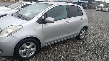 Продажа авто: Toyota Yaris: 2007 г., 1 л, Робот, Бензин, Хэтчбэк — 2