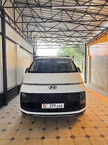 Транспорт: Hyundai Staria: 2022 г., 3.5 л, Газ, Минивэн — 3