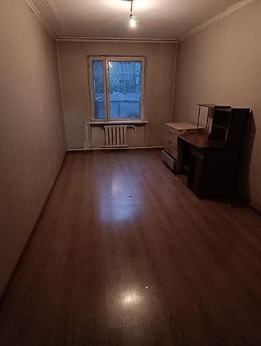 kant flat: 3 комнаты, 45 м², 106 серия, 1 этаж, Косметический ремонт — 7