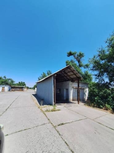 продажа участки и домов бишкек: 56 соток Продаю в г Кара - Балте участок со складскими помещениями по — 3