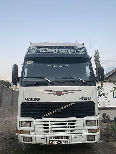 k5 optima: Тягач, Volvo, 2002 г., Без прицепа — 1