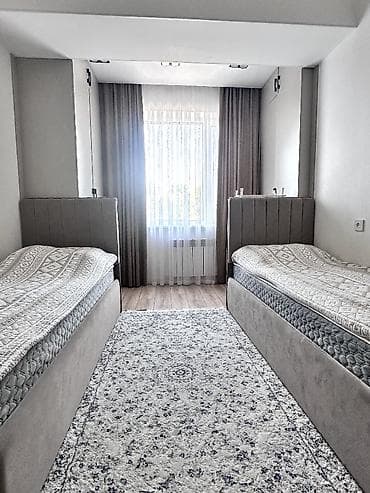 кремлевский: 4 комнаты, 102 м², Космос Элитка, 3 этаж, Евроремонт — 2
