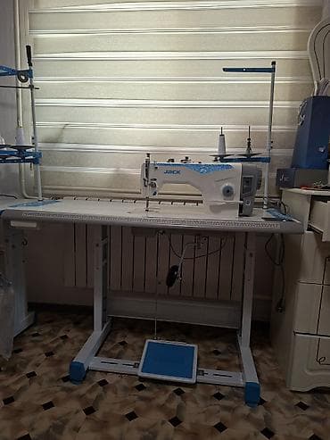 jack e4: Jack, В наличии — 2