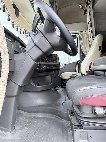 тягач аумен: Грузовик, Volvo, 7 т, Б/у — 6