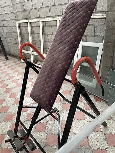 Продаю инверсионный стол для вытяжки позвоночника. Подходит для снятия