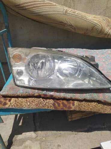 Передняя правая фара Ford 2003 г., Б/у, Оригинал