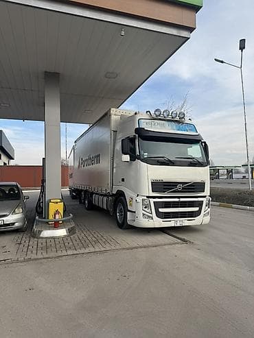 matiz 2010: Тягач, Volvo, 2011 г., Тентованный — 4