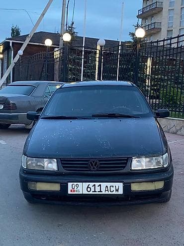 Volkswagen Passat: 1994 г., 1.8 л, Механика, Бензин, Седан