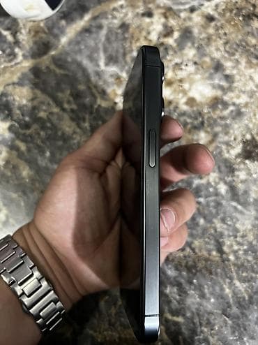 eos 600d: IPhone 15 Pro, Б/у, 256 ГБ, Black Titanium, Наушники, Зарядное устройство, 85 % — 7