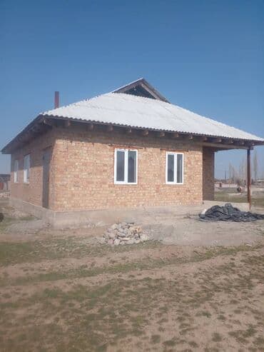 купить дом в городе ош: Үй, 80 кв. м, 4 бөлмө, Менчик ээси — 2