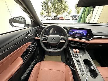 bye e5: Changan X5 Plus: 2025 г., 1.5 л, Робот, Бензин, Кроссовер — 6