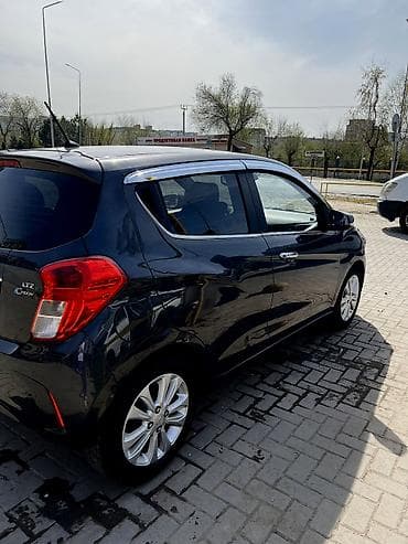 type r: Chevrolet Spark: 2016 г., Бензин, Хэтчбэк — 4