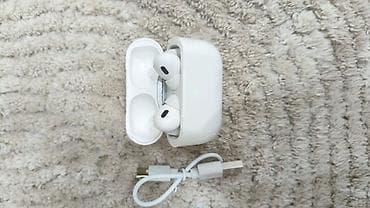 honor 80: Беспроводные наушники-вкладыши в стиле AirPods Pro (белые) с зарядным — 2