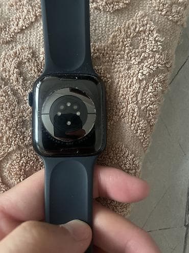 Смарт-часы: Apple Watch 8 series со встроенным GPS В отличном состоянии Работает — 6