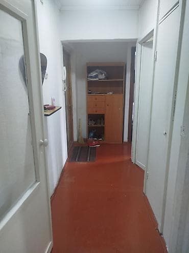 бассейн большой: Сдаётся просторная комната в квартире. Описание: - Светлая комната — 5