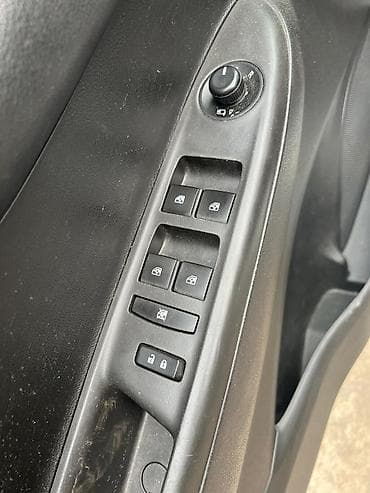 палировка авто: Chevrolet Spark: 2020 г., 0.1 л, Автомат, Бензин, Хэтчбэк — 1