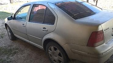 Транспорт: Volkswagen Bora: 2001 г., 2.3 л, Автомат, Бензин, Седан — 4