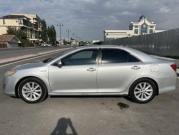 corolla 2004: Toyota Camry: 2012 г., 2.5 л, Вариатор, Гибрид, Седан — 1