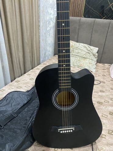 купить синтезатор ямаха в бишкеке: Гитара акустическая — 2