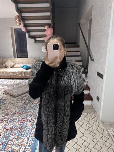 Плащи: Пуховик, Короткая модель, Италия, С мехом, Бесшовная модель, L — 1