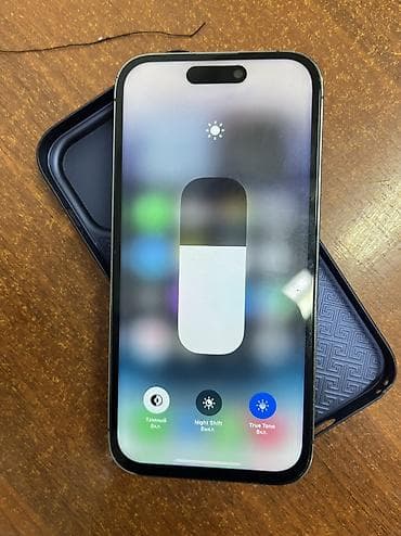 aifon 14 pro: IPhone 14 Pro, Б/у, 256 ГБ, Deep Purple, Чехол — 3