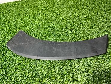 Молдинг кузова Hyundai Tucson TL (2016) - Оригинальная деталь at lalafo.kg Молдинг кузова Hyundai Tucson TL (2016) - Оригинальная деталь