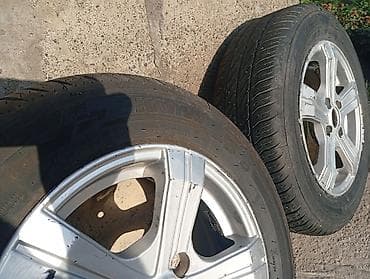 Шиналар жана дисктер: Дөңгөлөктөр монтажда 185 / 65 / R 14, Жай, Колдонулган, Комплект, Жеңил унаалар, Куйма, тешиктери - 4 — 3