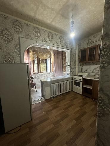 Квартиры: 1 комната, 35 м², 105 серия, 1 этаж, Старый ремонт — 2