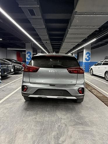 ниро: Kia Niro: 2021 г., 1.6 л, Робот, Гибрид, Кроссовер — 3