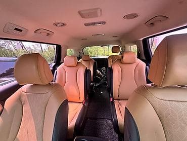 Продажа авто: Kia Carnival: 2021 г., 2.2 л, Автомат, Дизель, Минивэн — 7