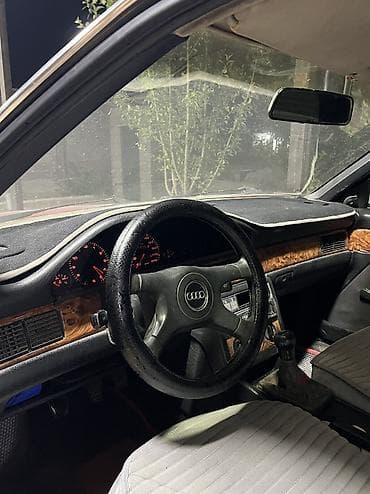 Унаа: Audi 100: 1988 г., Седан — 3