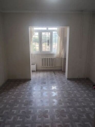 срочно нужны квартира: 3 комнаты, 81 м², 105 серия, 1 этаж — 4