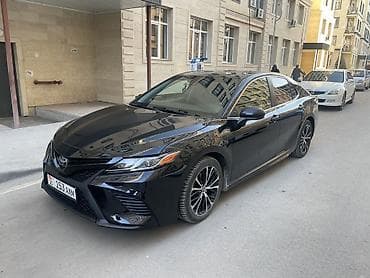 Toyota Camry: 2020 г., 2.5 л, Автомат, Бензин, Седан
