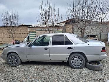 mercedes benz e class 211: Mercedes-Benz E-Class: 1991 г., 2.2 л, Механика, Бензин, Седан — 3