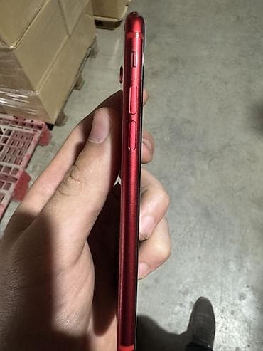 iphone се: IPhone SE 2020, Б/у, 64 ГБ, Красный, 76 % — 6