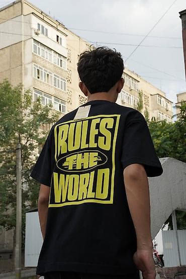 Универсальные уличные футболки с крупным принтом “RULES THE WORLD” - — 1