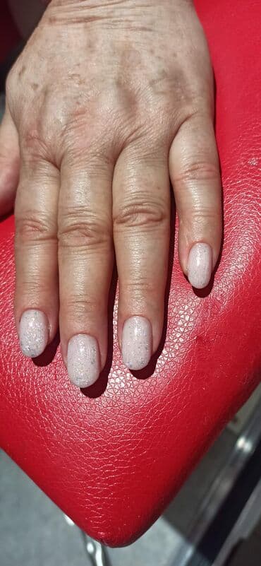 сколько зарабатывает швея на дому: Покрытие гель лаком, Снятие, Дизайн, Маникюр, Требуются модели — 6