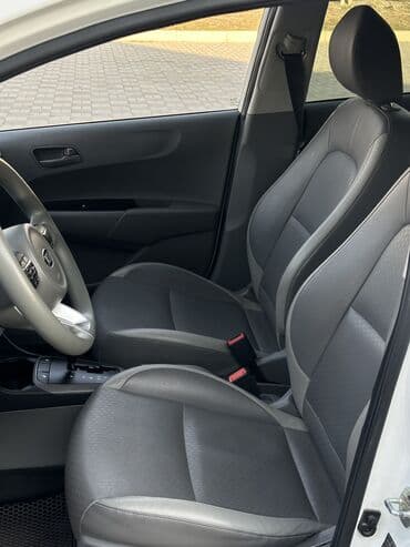 фотохромные очки: Kia Morning: 2020 г., 1 л, Автомат, Бензиновая, Хэтчбэк — 13