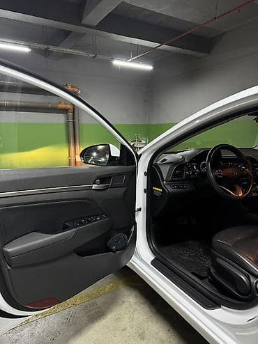 hundai: Hyundai Avante: 2018 г., 1.6 л, Автомат, Бензин, Седан — 8