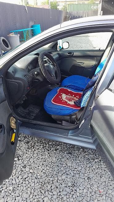 пежо партнёр: Peugeot 206: 2009 г., Механика, Седан — 5
