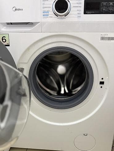 poco c61: Стиральная машина Midea, фронтальная загрузка 6 кг. 6 месяцев — 2