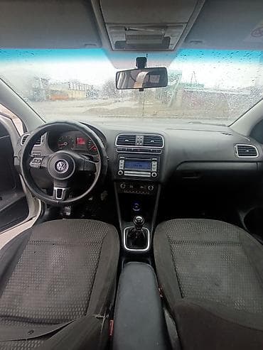 пена химия: Volkswagen Polo: 2012 г., 1.6 л, Ручные, Бензин, Седан — 7